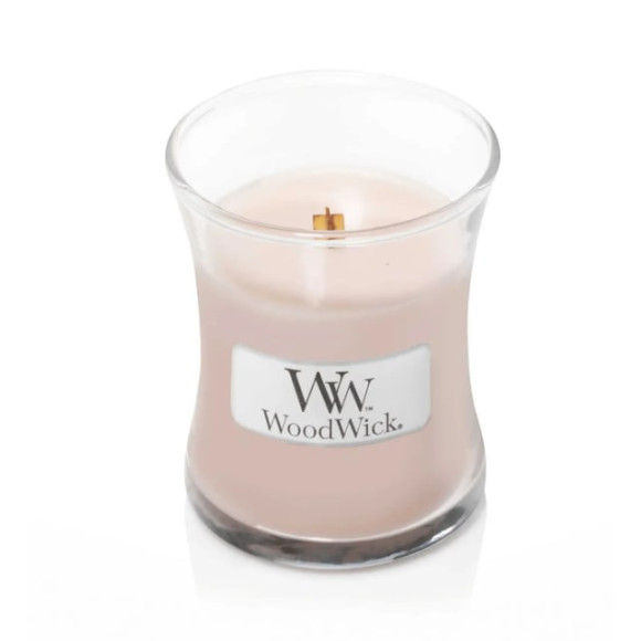 Ароматическая свеча с ароматом ванили и морской соли Woodwick Medium Vanilla & Sea Salt  - фото №1