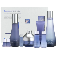 Люкс набір зволожуючих засобів для обличчя Sum 37 Water-Full set special - фото №1