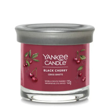 Ароматична свічка Black Cherry Small Yankee Candle 122 г - фото №1