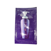 Регенеруючий шампунь Daeng Gi Meo Ri Vitalizing Shampoo 10 мл - фото №1