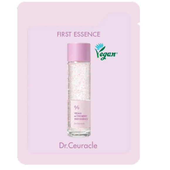 Стартова есенція з ресвератролом та екстрактом журавлини Dr. Ceuracle Vegan Active Berry First Essence 2 мл - фото №1