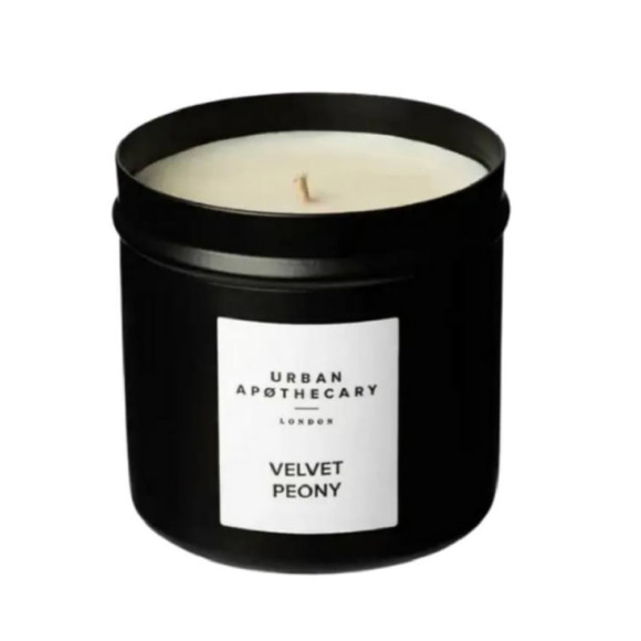 Ароматична travel свічка з деревно-квітковим ароматом Urban apothecary Velvet Peony 175 г - фото №1