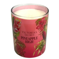 Свічка ароматизована Victoria's Secret Scented Candle Pineapple High 255 г - фото №1