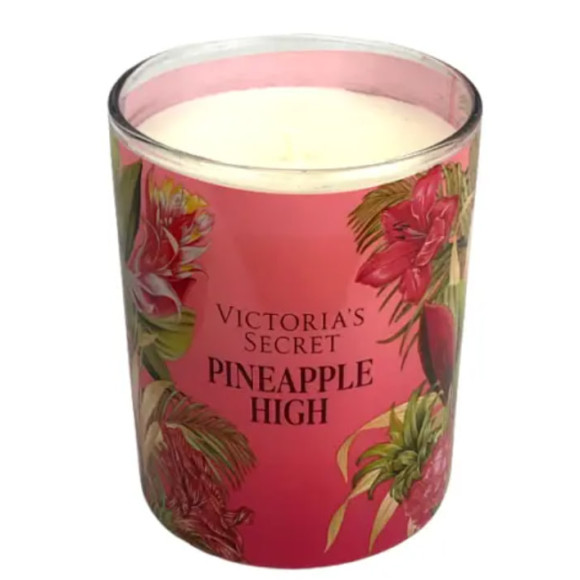 Свічка ароматизована Victoria's Secret Scented Candle Pineapple High 255 г - фото №1