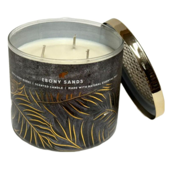 Свічка ароматизована Bath And Body Works Ebony Sands Scented Candle 411 г - фото №1