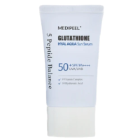 Зволожуюча сонцезахисна сироватка з глутатіоном Medi-Peel Glutathione Hyal Aqua Sun Serum SPF50+ PA++++ 50 мл - фото №1