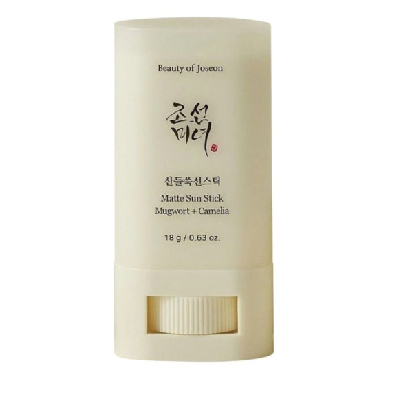 Сонцезахисний стік на основі екстракту полину та зеленого чаю Beauty Of Joseon Matte Sun Stick Mugwort+Camelia SPF50 PA++++ 18 г - фото №1
