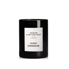 Ароматическая travel свеча с дымными древесными нотами уда и цветов Urban apothecary Oudh Geranium 35 г - фото №1
