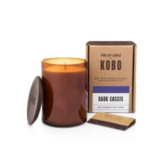Ароматична свічка з ароматом чорної смородини Kobo Dark Cassis 425 г - фото №1